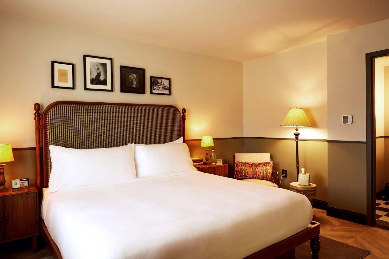Hotel Berkshires Untold à Lenox Extérieur photo